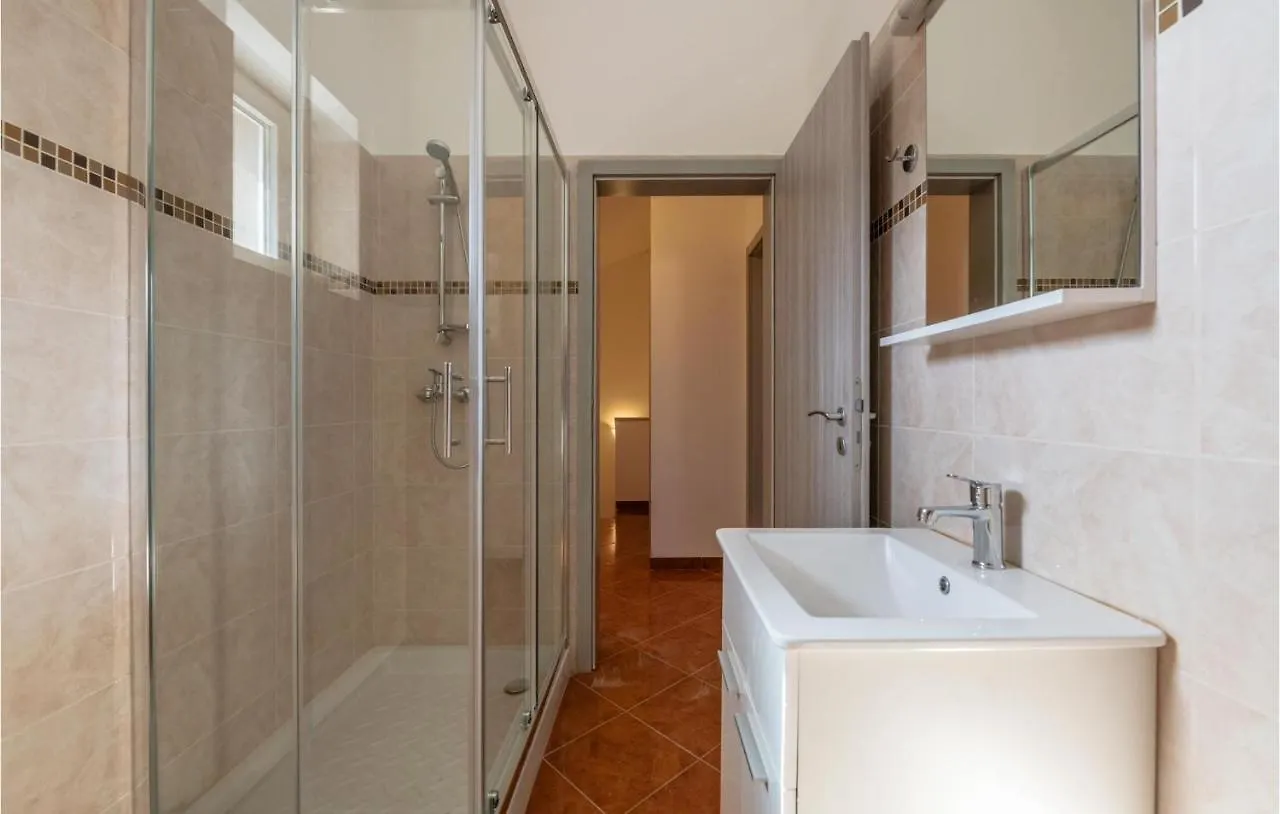 Holiday home Stunning Home In Hrboki With Wifi
