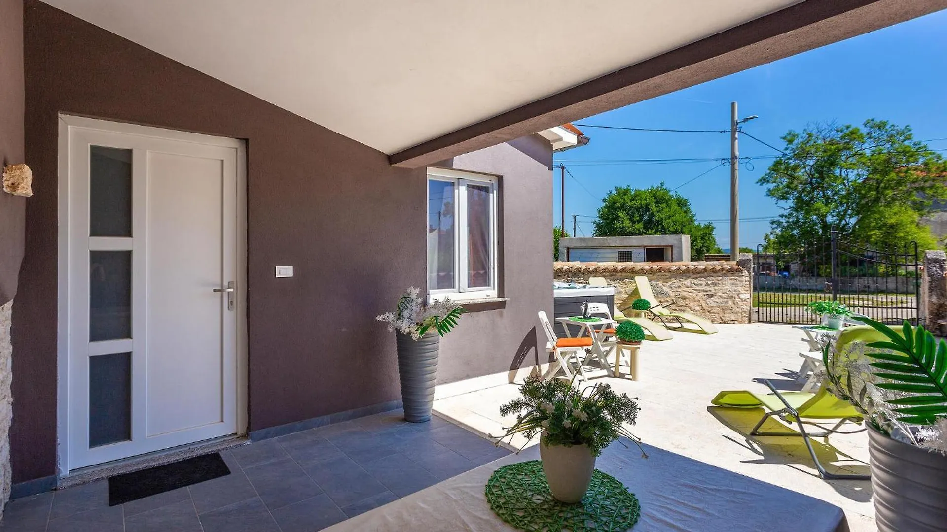 Stunning Home In Hrboki With Wifi Croatia